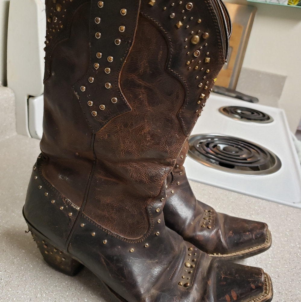 Ariat size 9 boots